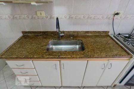 Apartamento para alugar com 57m², 2 quartos e 1 vagaCozinha
