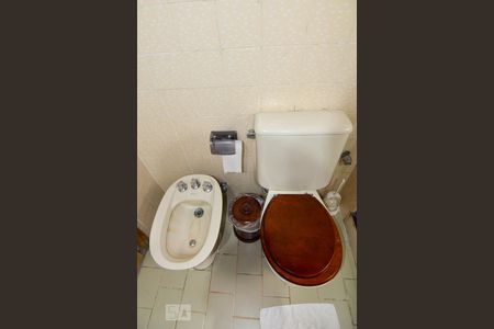 Apartamento à venda com 190m², 4 quartos e 2 vagasBanheiro do Quarto 1