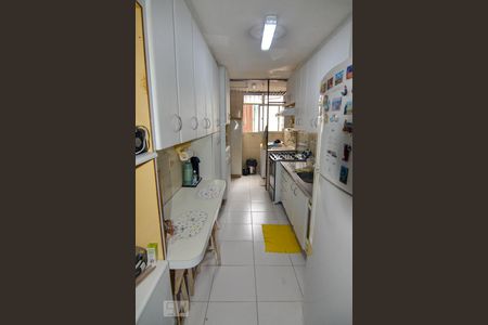 Apartamento à venda com 190m², 4 quartos e 2 vagasCozinha