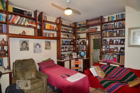 Apartamento à venda com 190m², 4 quartos e 2 vagasQuarto 1