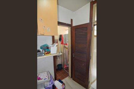 Apartamento à venda com 190m², 4 quartos e 2 vagasQuarto de Serviço