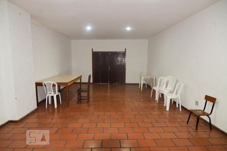 Apartamento à venda com 190m², 4 quartos e 2 vagasSalão de Festa