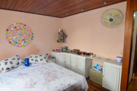 Apartamento à venda com 190m², 4 quartos e 2 vagasQuarto 2