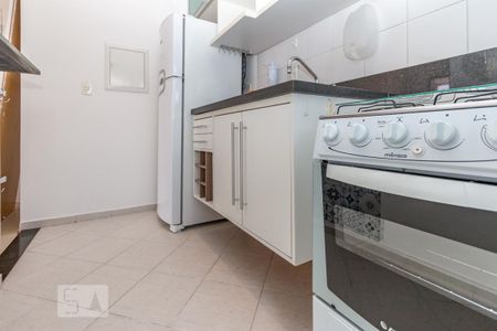 Cozinha de kitnet/studio para alugar com 1 quarto, 48m² em Chácara Santo Antônio (zona Sul), São Paulo