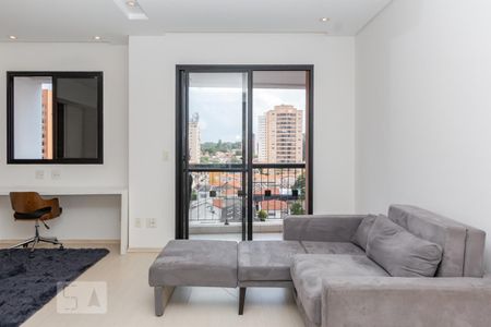 Sala de kitnet/studio para alugar com 1 quarto, 48m² em Chácara Santo Antônio (zona Sul), São Paulo