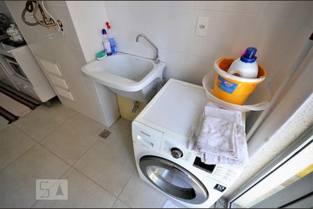 Apartamento à venda com 45m², 1 quarto e sem vagaÁrea de Serviço