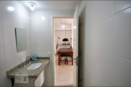 Apartamento à venda com 45m², 1 quarto e sem vagaBanheiro
