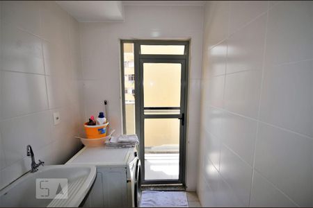 Apartamento à venda com 45m², 1 quarto e sem vagaÁrea de Serviço