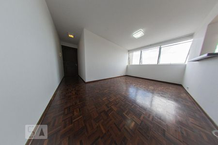 Apartamento para alugar com 45m², 1 quarto e sem vagaSala