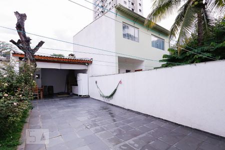 Casa à venda com 300m², 4 quartos e 2 vagasQuintal