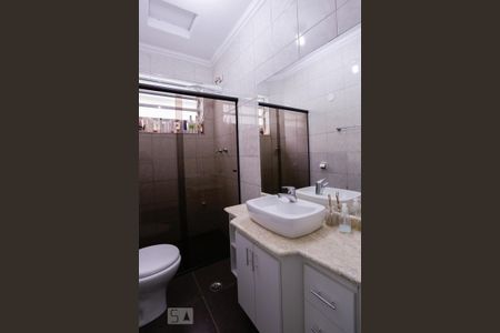 Casa à venda com 300m², 4 quartos e 2 vagasBanheiro Social