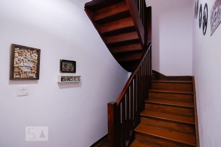 Casa à venda com 300m², 4 quartos e 2 vagasHall Escada