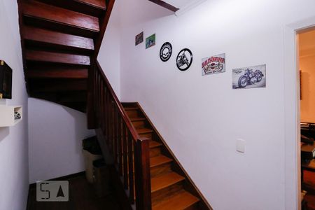 Casa à venda com 300m², 4 quartos e 2 vagasHall Escada