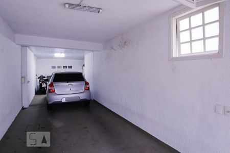 Casa à venda com 300m², 4 quartos e 2 vagasGaragem