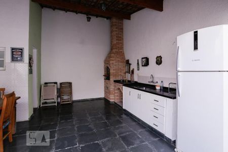 Casa à venda com 300m², 4 quartos e 2 vagasVaranda Gourmet
