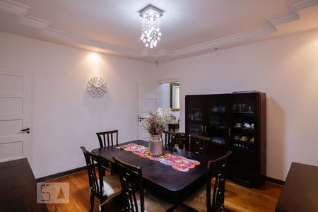 Casa à venda com 300m², 4 quartos e 2 vagasSala de Jantar