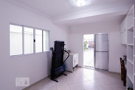 Casa à venda com 300m², 4 quartos e 2 vagasEscritório