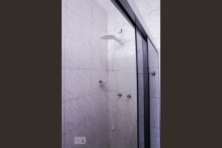 Casa à venda com 300m², 4 quartos e 2 vagasBanheiro Suíte