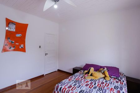 Casa à venda com 300m², 4 quartos e 2 vagasQuarto 2