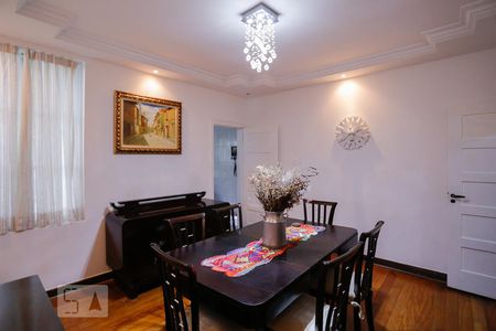 Casa à venda com 300m², 4 quartos e 2 vagasSala de Jantar