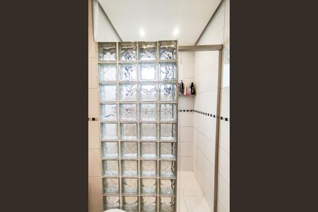Apartamento à venda com 160m², 3 quartos e 3 vagas Apartamento à venda com 160m², 3 quartos e 3 vagasBanheiro Suíte 3
