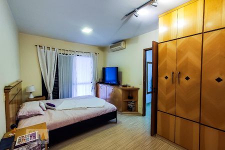 Apartamento à venda com 160m², 3 quartos e 3 vagas Apartamento à venda com 160m², 3 quartos e 3 vagasSuíte 3