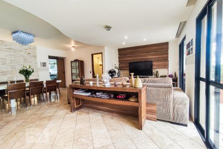Sala de apartamento à venda com 3 quartos, 160m² em Vila Suzana, São Paulo