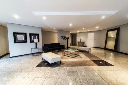 Apartamento à venda com 160m², 3 quartos e 3 vagas Apartamento à venda com 160m², 3 quartos e 3 vagasHall
