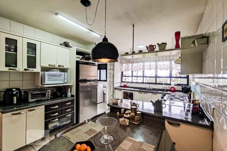 Apartamento à venda com 160m², 3 quartos e 3 vagas Apartamento à venda com 160m², 3 quartos e 3 vagasCozinha