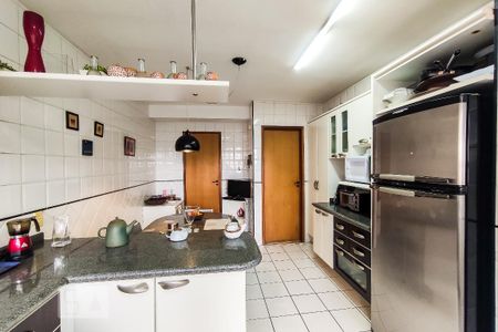 Apartamento à venda com 160m², 3 quartos e 3 vagas Apartamento à venda com 160m², 3 quartos e 3 vagasCozinha