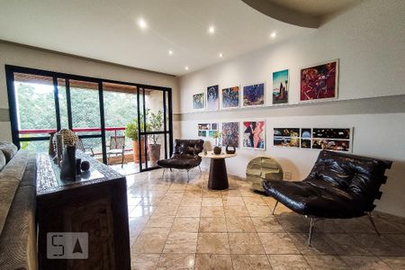 Sala de apartamento à venda com 3 quartos, 160m² em Vila Suzana, São Paulo