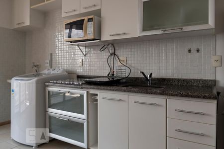 Studio à venda com 45m², 1 quarto e 1 vaga Studio à venda com 45m², 1 quarto e 1 vagaCozinha / Área de Serviço