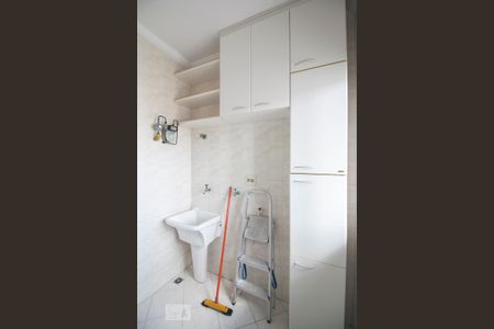 Apartamento para alugar com 75m², 3 quartos e 1 vaga Apartamento para alugar com 75m², 3 quartos e 1 vagaÁrea de Serviço