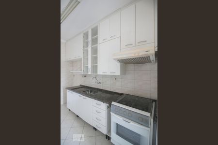 Apartamento para alugar com 75m², 3 quartos e 1 vaga Apartamento para alugar com 75m², 3 quartos e 1 vagaCozinha - Armários