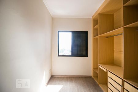 Quarto 1 de apartamento para alugar com 3 quartos, 75m² em Centro, Mogi das Cruzes