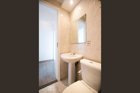 Apartamento para alugar com 75m², 3 quartos e 1 vaga Apartamento para alugar com 75m², 3 quartos e 1 vagaDetalhe Banheiro