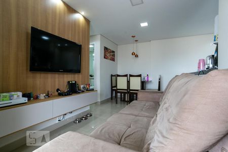 Apartamento à venda com 62m², 2 quartos e 1 vagaSala