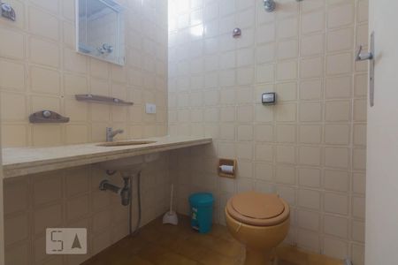 Banheiro de apartamento para alugar com 3 quartos, 68m² em Chácara Santo Antônio (zona Sul), São Paulo