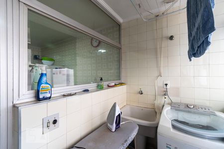 Apartamento à venda com 100m², 3 quartos e 2 vagasÁrea de serviço