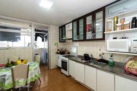 Apartamento à venda com 100m², 3 quartos e 2 vagasCozinha