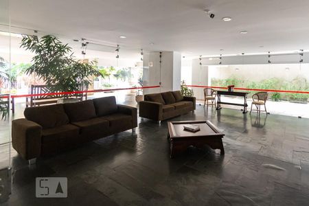 Apartamento à venda com 100m², 3 quartos e 2 vagasHall