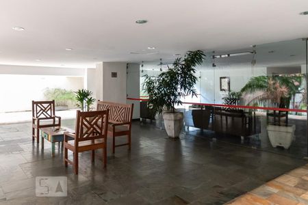 Apartamento à venda com 100m², 3 quartos e 2 vagasHall