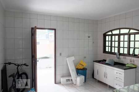 Casa para alugar com 124m², 3 quartos e 1 vaga Casa para alugar com 124m², 3 quartos e 1 vagaCozinha