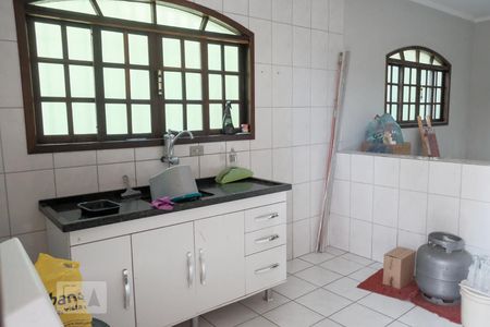 Casa para alugar com 124m², 3 quartos e 1 vaga Casa para alugar com 124m², 3 quartos e 1 vagaCozinha