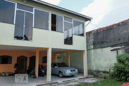 Casa para alugar com 124m², 3 quartos e 1 vaga Casa para alugar com 124m², 3 quartos e 1 vagaFachada
