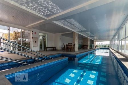 Studio para alugar com 34m², 1 quarto e 1 vaga Studio para alugar com 34m², 1 quarto e 1 vagaPiscina