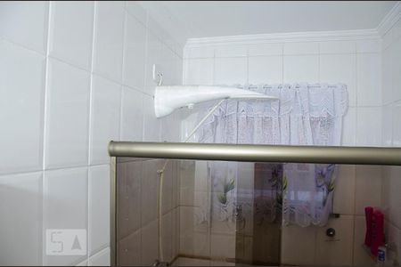 Casa à venda com 158m², 3 quartos e 3 vagasBanheiro 