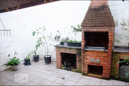 Casa à venda com 158m², 3 quartos e 3 vagasChurrasqueira