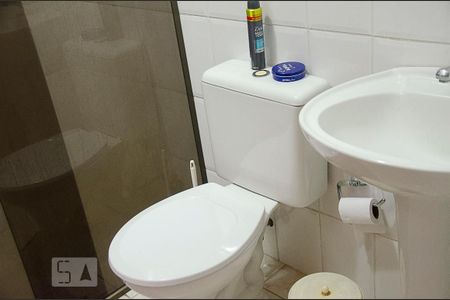 Casa à venda com 158m², 3 quartos e 3 vagasBanheiro da suíte 