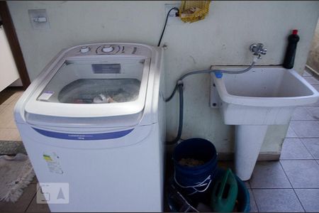 Casa à venda com 158m², 3 quartos e 3 vagasLavanderia